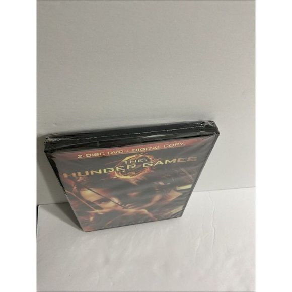 THE HUNGER GAMES - Jennifer Lawrence DVD, 2012 2-Disc Set NEW - Picture 8 of 12